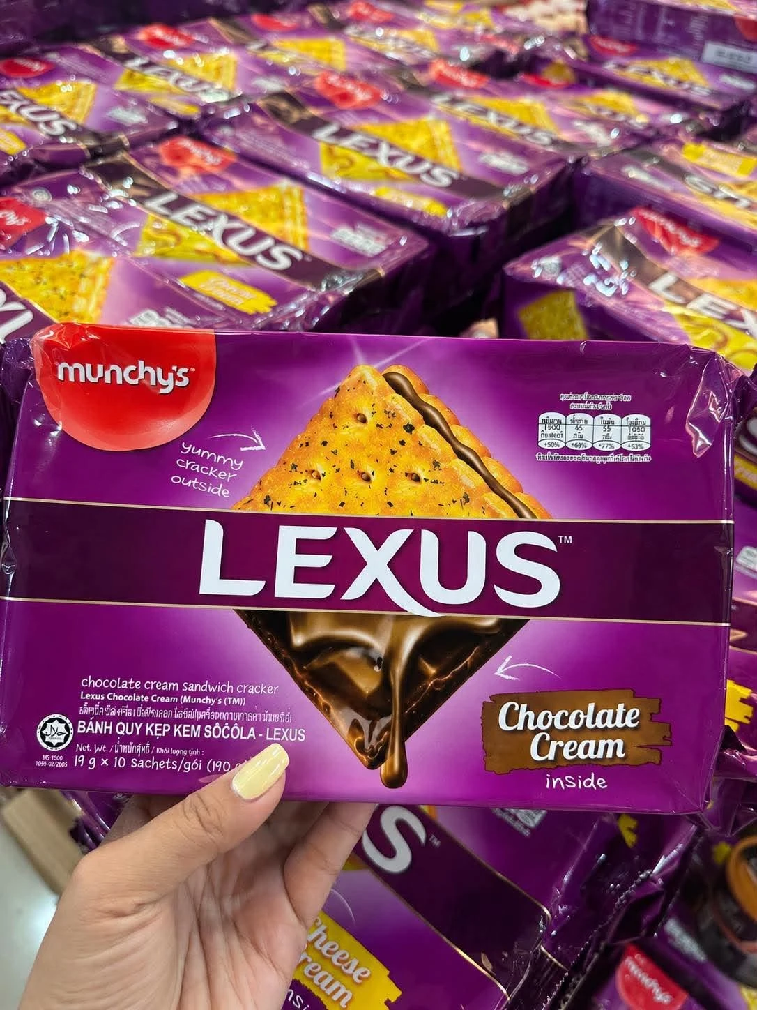 [SAT]*2 LEXUS SANDWICH CRACKERS