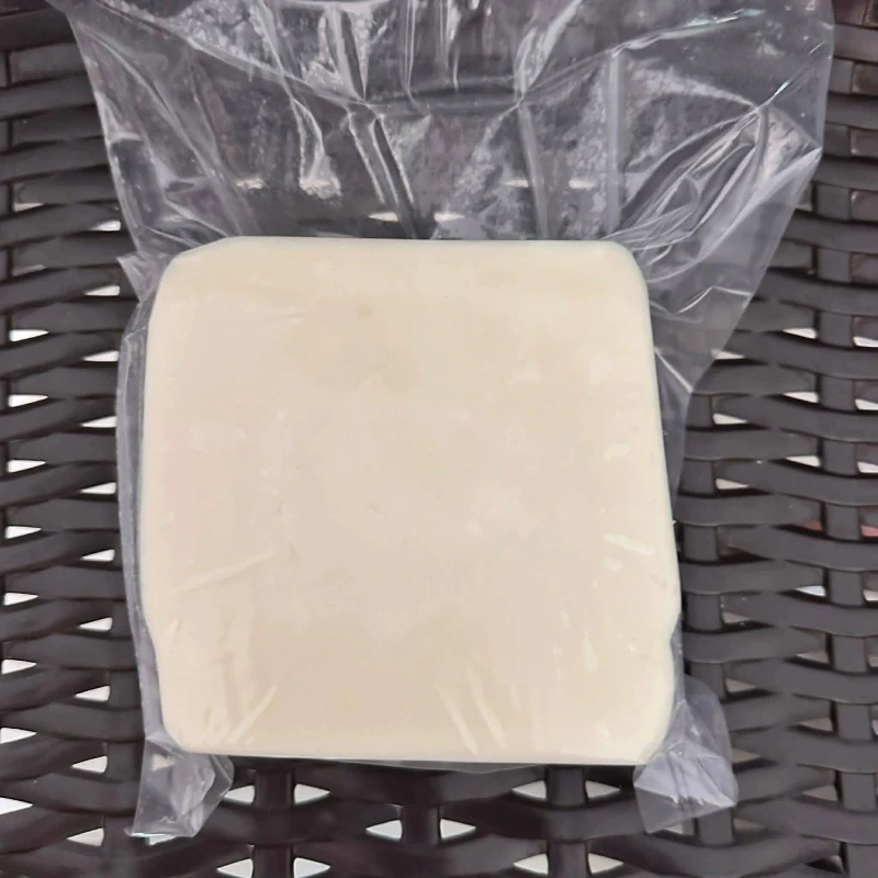 [SAT]BLOKE MOZZARELLA CHEESE-[D]