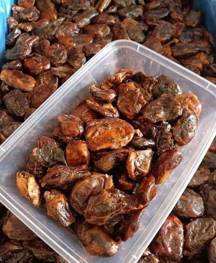 [SAT]*2 PITTED DATES FRUIT