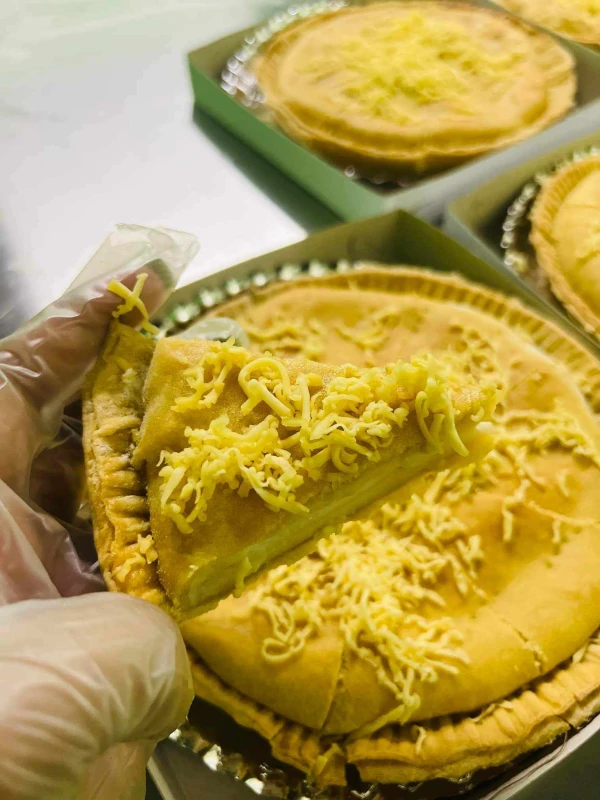 [SAT]BUKO PIE W/YEMA