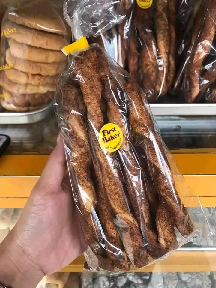 [SAT]*2 FIRST BAKER CINNAMON STICKS