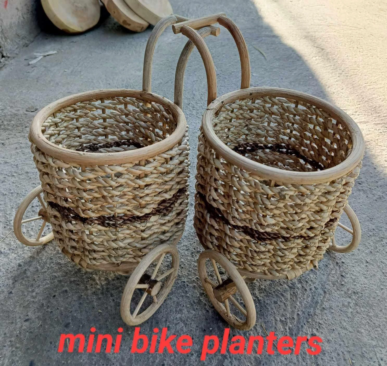 [SAT]MINI BIKE PLANTERS