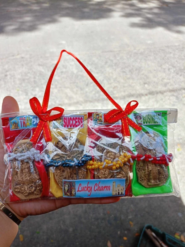 [SAT]MANAOAG LUCKY CHARM SET